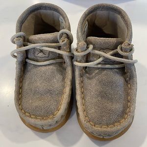 Toddler size 5 Twisted X